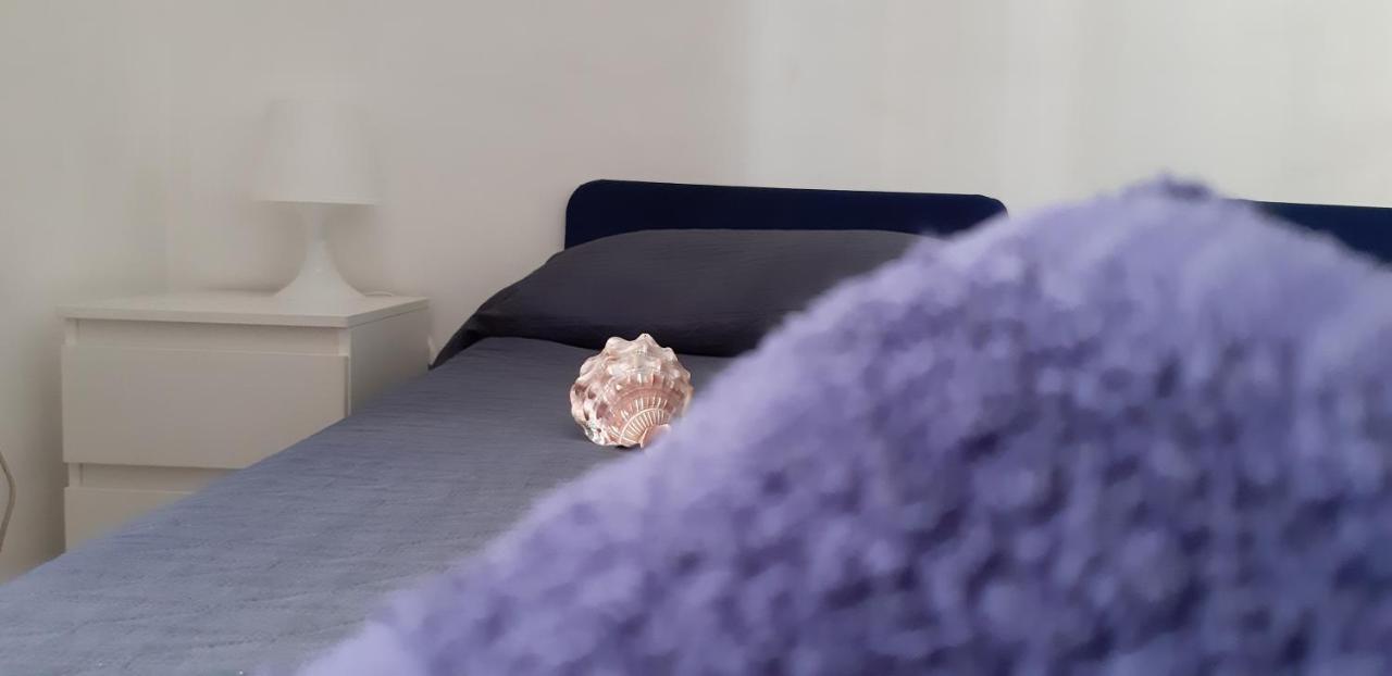 Residenza Il Castello Hotel Наполи Екстериор снимка